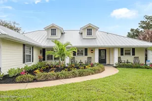 1516 Eagles Cir, Sebastian, FL 32958 - Photo 4