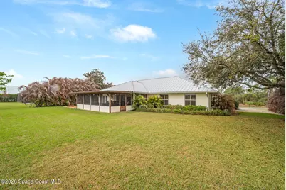 1516 Eagles Circle, Sebastian, FL 32958 - Photo 44