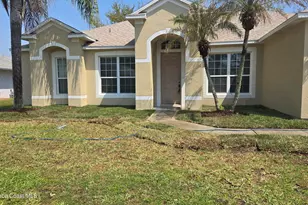 1831 Barrington Cir, Rockledge, FL 32955 - Photo 2