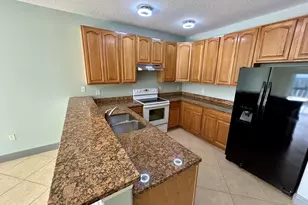 910 Twisting Branch Ct, Melbourne, FL 32935 - Photo 8