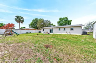 1957 Glenwood Dr, Melbourne, FL 32935 - Photo 20