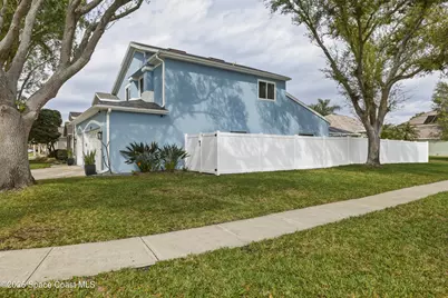 427 Heathrow Circle, Rockledge, FL 32955 - Photo 4