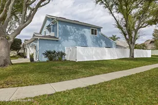 427 Heathrow Cir, Rockledge, FL 32955 - Photo 4