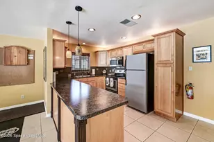 201 St Lucie Ln, Cocoa Beach, FL 32931 - Photo 22