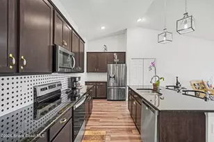 808 Grandeur St SE, Palm Bay, FL 32909 - Photo 12