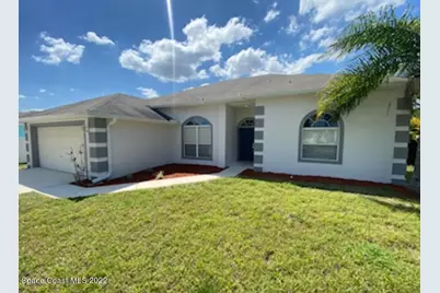 582 Consolata Avenue NW, Palm Bay, FL 32907 - Photo 1