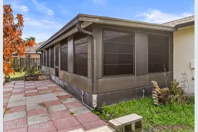 175 Benchor Road NW, Palm Bay, FL 32907 - Photo 8