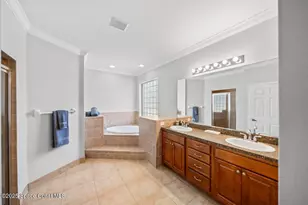 471 Hallmark St SE, Palm Bay, FL 32909 - Photo 12