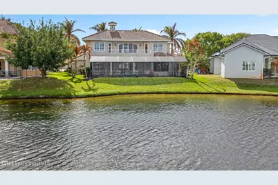 340 Newport Drive, Indialantic, FL 32903 - Photo 4