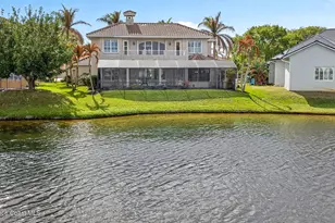 340 Newport Dr, Indialantic, FL 32903 - Photo 4