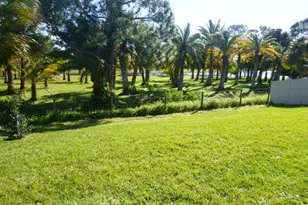 7349 Tourmaline Dr, Grant-Valkaria, FL 32949 - Photo 14