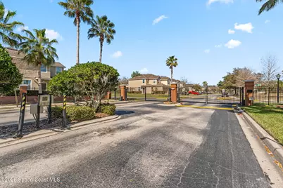 9814 Tivoli Villa Drive, Orlando, FL 32829 - Photo 40