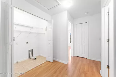 9814 Tivoli Villa Drive, Orlando, FL 32829 - Photo 32