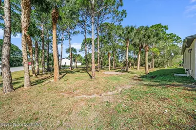 1821 Firethorn Road NW, Palm Bay, FL 32907 - Photo 30