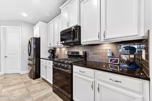 8023 Creshire Ct, Melbourne, FL 32940 - Photo 20