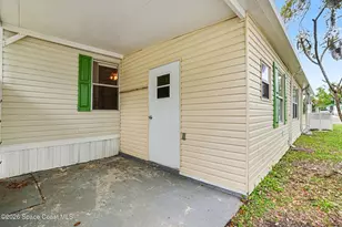 686 Sunrise Ct NE, Palm Bay, FL 32907 - Photo 4