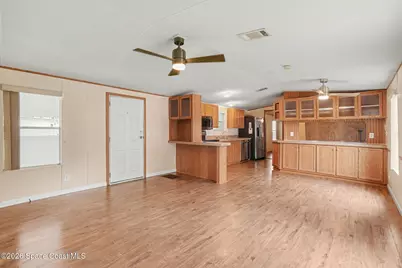 686 Sunrise Court NE, Palm Bay, FL 32907 - Photo 6