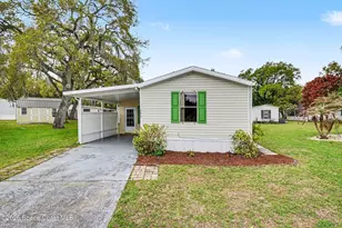 686 Sunrise Ct NE, Palm Bay, FL 32907 - Photo 2