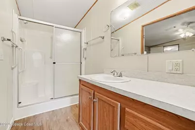 686 Sunrise Court NE, Palm Bay, FL 32907 - Photo 22