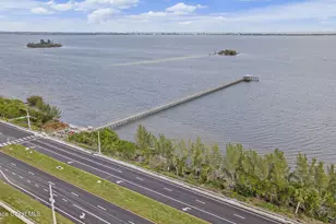 1103 Sabal Palm Ln, Barefoot Bay, FL 32976 - Photo 28