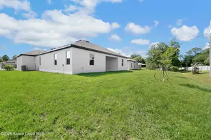 1162 Pluto St SE, Palm Bay, FL 32909 - Photo 4