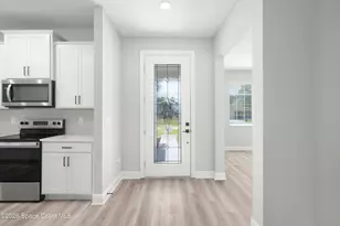 1162 Pluto St SE, Palm Bay, FL 32909 - Photo 18