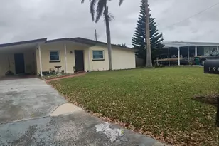 1948 Glenwood Dr, Melbourne, FL 32935 - Photo 2