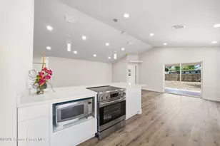 3009 SW Elizabeth St, Melbourne, FL 32904 - Photo 6