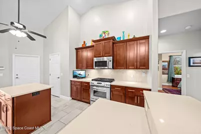 5177 Royal Paddock Way, Merritt Island, FL 32953 - Photo 6