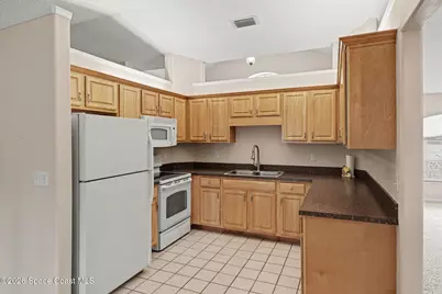 875 Gabriel Avenue NE, Palm Bay, FL 32907 - Photo 6