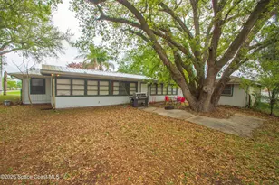 697 Barber St, Sebastian, FL 32958 - Photo 8