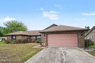 936 Hattaras Terrace SE, Palm Bay, FL 32909 - Photo 2