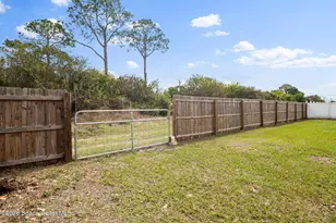 823 Lamplighter Dr NW, Palm Bay, FL 32907 - Photo 22