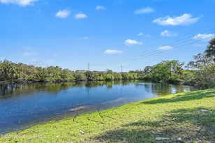 100 Turpial Way, Melbourne, FL 32901 - Photo 6