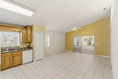 975 S Fork Circle, Melbourne, FL 32901 - Photo 10