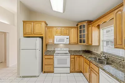 975 S Fork Circle, Melbourne, FL 32901 - Photo 6