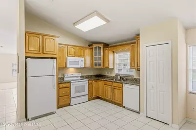 975 S Fork Circle, Melbourne, FL 32901 - Photo 8