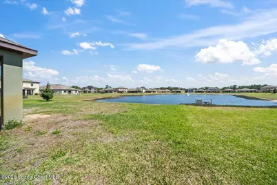 845 Old Country Road South E, Palm Bay, FL 32909 - Photo 28