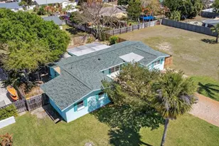 430 Coconut Dr, Indialantic, FL 32903 - Photo 18