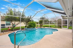 657 Sheridan Woods Dr, Melbourne, FL 32904 - Photo 1