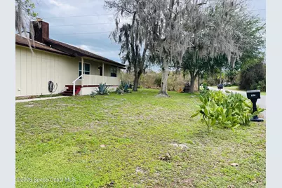 2235 Macedo Road NE, Palm Bay, FL 32907 - Photo 2