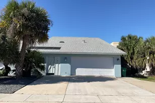 164 Ocean View Ln, Indialantic, FL 32903 - Photo 2