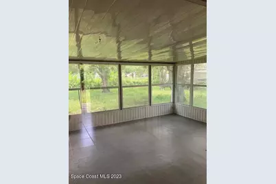 872 Americana Boulevard NW, Melbourne, FL 32907 - Photo 8