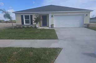 932 SW Richmond Circle SW, Palm Bay, FL 32908 - Photo 1