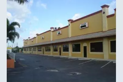 230 E Merritt Island Causeway #104, Merritt Island, FL 32952 - Photo 2