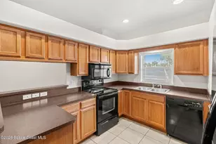 2087 Hidden Grove Ln, Merritt Island, FL 32953 - Photo 4