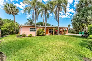 214 S Orlando Ave, Cocoa Beach, FL 32931 - Photo 2