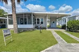 939 Laurel Cir, Barefoot Bay, FL 32976 - Photo 16