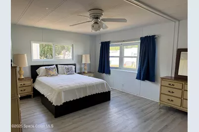 939 Laurel Circle, Barefoot Bay, FL 32976 - Photo 14