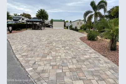 16356 Cherry Tree Court, Clermont, FL 34714 - Photo 1